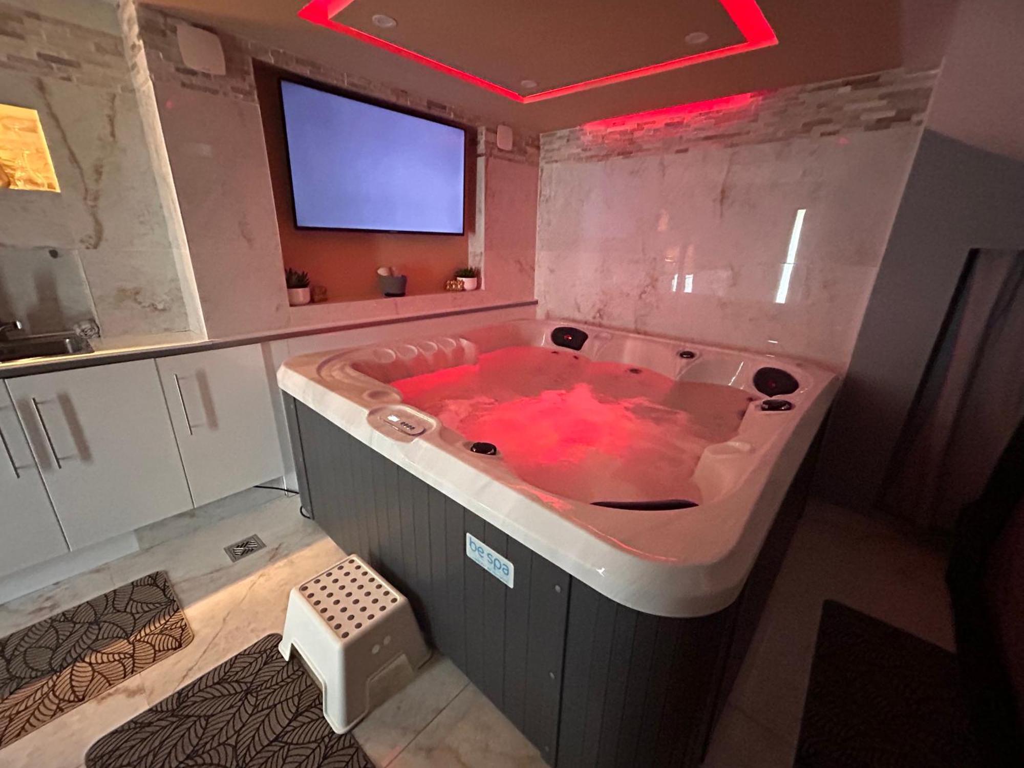 Spa Jacuzzi Moon White Vaudherland Exteriör bild
